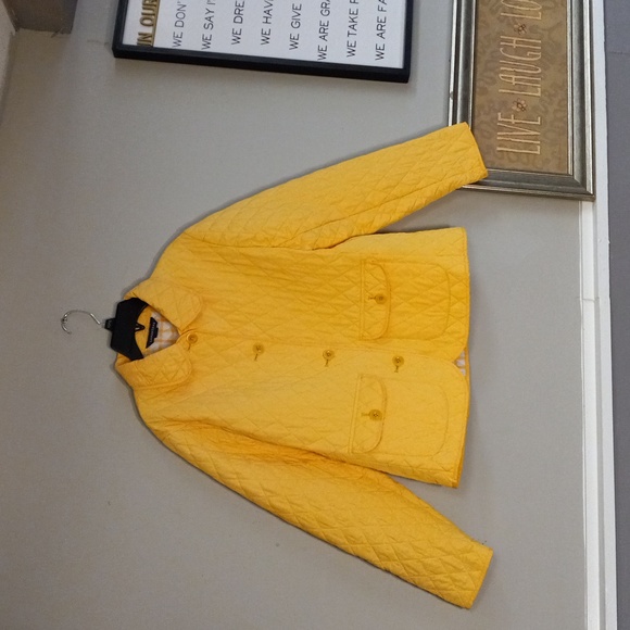 Lands End Sunshine Yellow, Quilted, Thermolite, 2 Pocket, Button Down Jacket - Picture 1 of 13
